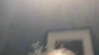 大屁股的拉丁裔继妹被继兄狠狠地操