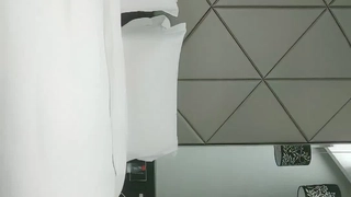 华为 发布会19岁少女与40岁大叔的激情！不小心内射【新款科技约炮神器到货看简阶