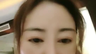 当我的面操我女友，她的两个炮友前后夹鸡