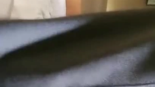 骚女全裸露出挑战全程实拍(一)